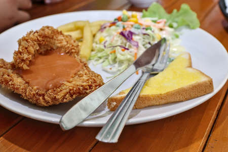 Steak, fried fish, french fries, and a wide variety of fries are great fat-storing snacks. Ideas for junk foodの写真素材