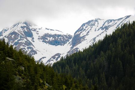 Landscape view from Transfagaras Highway, beautiful landscape of Romaniaの写真素材