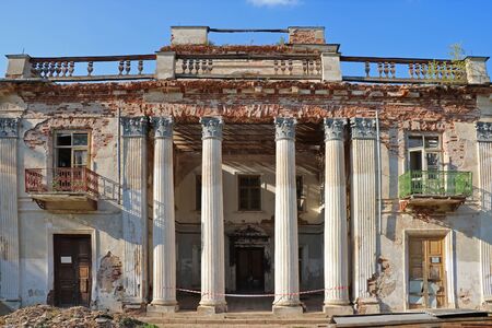 Columns of an old castle, permission after the warの写真素材