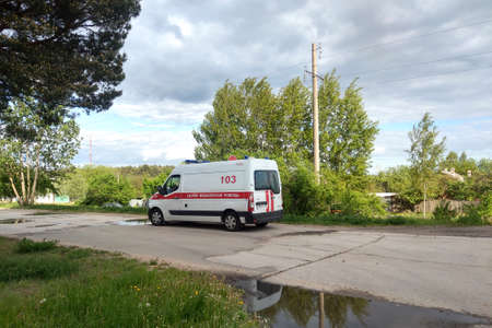 Minsk, Belarus, October 12, 2020: An ambulance arrived for the patient. Coronavirus disease Hospitalizationのeditorial素材