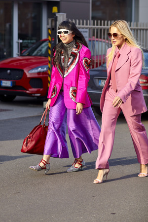MILAN, ITALY - FEBRUARY 21: A fashionable person is seen outside Gucci during Milan Fashion Week Fall/Winter 2018/19 on February 21, 2018 in Milan, Italy.のeditorial素材