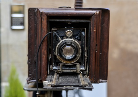 LE MANS, FRANCE - OCTOBER 02, 2016: Old big vintage camera of wood and metal close on the street of Franceのeditorial素材