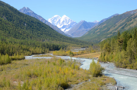 Yedygem River and Belukha Mountain (the highest peak of the Altai Mountains). Altai Republic, Russiaの写真素材