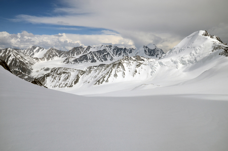 View at South Chuya Mountain Range from slope of IIktu Peak. Altai Republic, Russiaの写真素材
