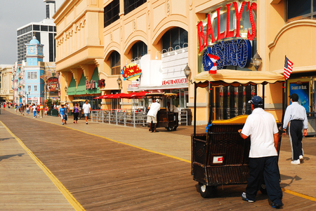 Pedicab Rolling Along the Boardwalk in Atlantic Cityのeditorial素材