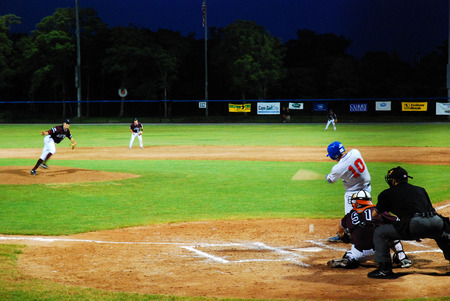 Taking a Swingのeditorial素材