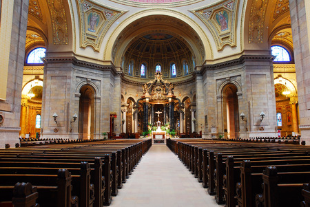 Interior of St Pauls Cathedral, St Paul Minnesotaのeditorial素材