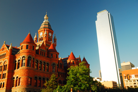 Old Red and Bank of America, Dallasのeditorial素材