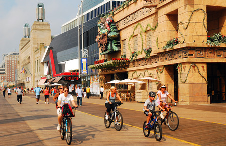 Bike Riding Along the Boardwalk in Atlantic Cityのeditorial素材