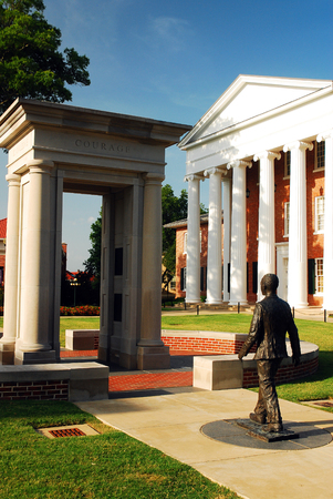 James Meredith Memorial at the University of Mississippi, the first African American to attend the schoolのeditorial素材
