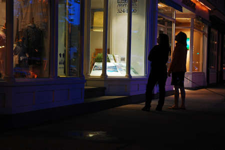 Window Shopping in the Hamptonsのeditorial素材