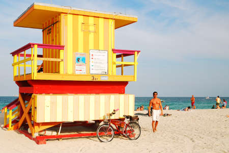 Third Street Lifeguard Tower, displays the colors of summer in Miami Beachのeditorial素材