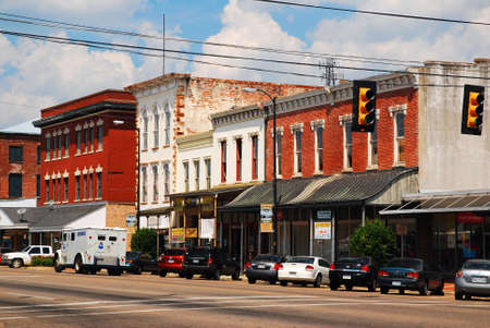 Historic buildings line the main street in downtown Selma, Alabamaのeditorial素材