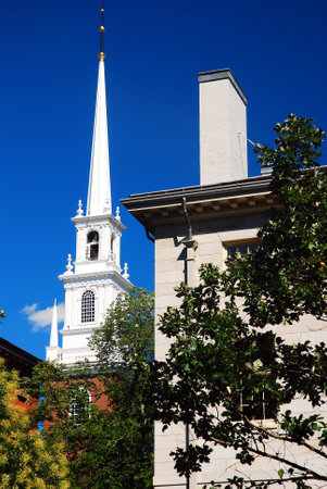 The Memorial Chapel Rises Above Harvard Universityのeditorial素材
