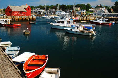 Dinghies and lobster boats populate Rockport Harbor, near the famed Motif No. 1のeditorial素材