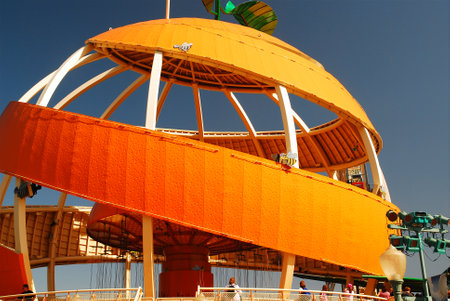Orange Stingerのeditorial素材