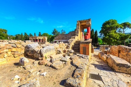 Panoramic view of the North Entrance of Minoan Palace with red columns in Knossos at Crete, Greeceのeditorial素材