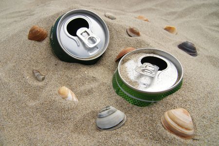  	Cans in the sandの写真素材