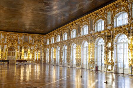 Catherine palace architecture gold light interior roomのeditorial素材