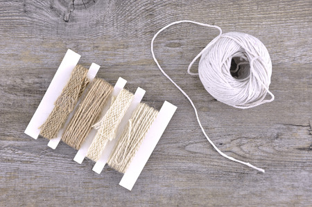 A studio photo of a ball of stringの写真素材