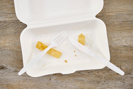 A studio photo of a takeaway food containerの写真素材