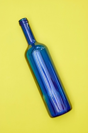A studio photo of a blue bottleの写真素材