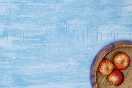 A studio photo of a wooden bowlの写真素材
