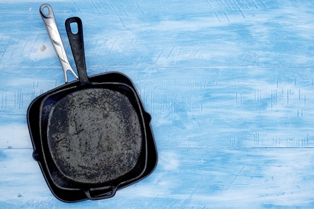 A studio photo of a frying pan skilletの写真素材