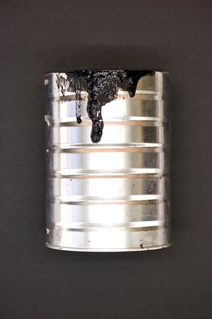 A studio photo of a tin of paintの写真素材