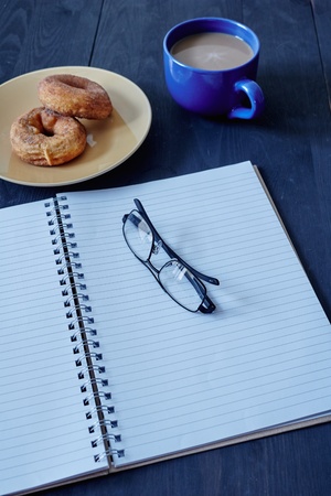 A studio photo of a notebook padの写真素材
