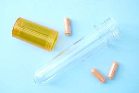 A studio photo of a test tube vileの写真素材