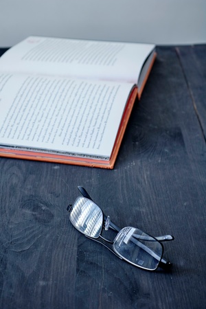 A studio photo of reading glassesの写真素材