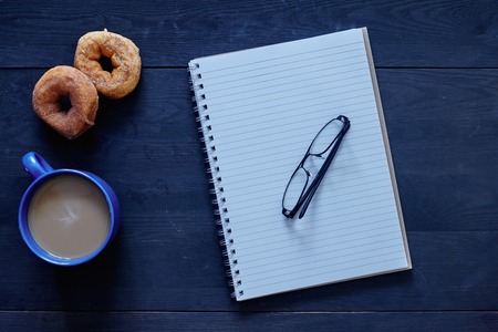 A studio photo of a notebook padの写真素材