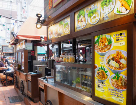 SINGAPORE - April 8, 2019: Singapore Chinatown, Food street style dining authentic food.のeditorial素材