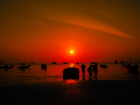 sunset at  koh tao Thailandの写真素材