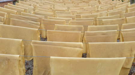 raw sheet rubber の写真素材