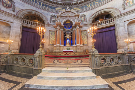 Traveling in the famous Frederiks Kirke, Copenhagen around Autumn seasonのeditorial素材