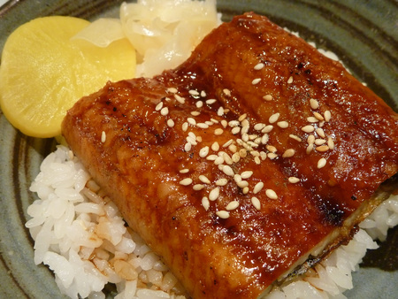 Grill eel rice with sesame on topの写真素材