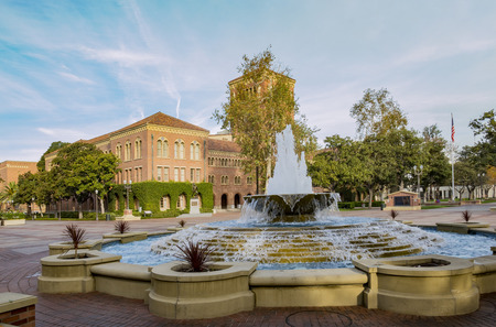 Los Angeles, DEC 9: Torjan Status at the campus of the University of Southern California on DEC 9, 2016 at Los Angelesのeditorial素材