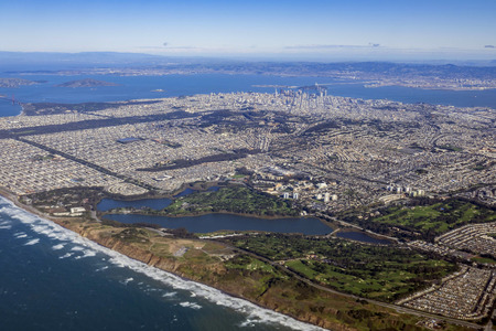 Aerial view of San Francisco downtown cityscape, Californiaの写真素材