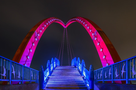 Night view of the beautiful Rainbow Bridge at Yuanli, Taiwanの写真素材