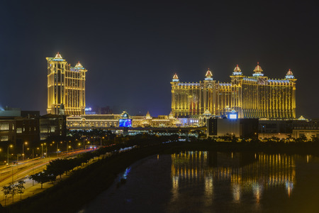 Macau, DEC 31: Night view of the famous Galaxy Macau on DEC 31, 2016 at Macau, Chinaのeditorial素材