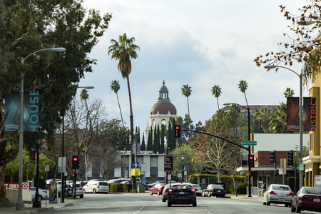 Pasadena, JAN 16: Driving towards the Pasadena City Hall on JAN 16, 2017 at Pasadena, Los Angeles, Californiaのeditorial素材