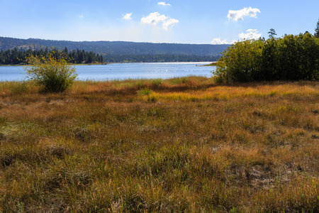 Morning view of the Big bear lake, Los Angeles County, Californiaの写真素材