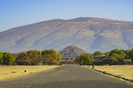 The famous and historical Pyramid of the Moon in Teotihuacan, Mexicoのeditorial素材