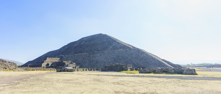 The famous and historical Pyramid of the Sun in Teotihuacan, Mexicoのeditorial素材