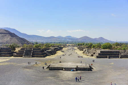 Aerial view of the famous and historical Pyramid of the Moon in Teotihuacan, Mexicoのeditorial素材