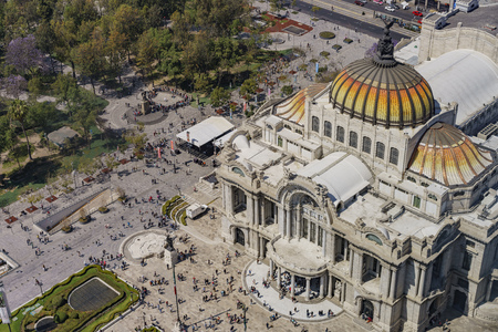 Aerial view of the Palace of Fine Arts with Central Alameda Park of Mexico Cityのeditorial素材