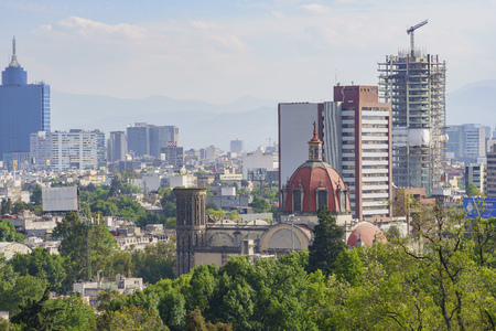 Mexico City, FEB 17: Aerial cityscape from Chapultepec Castle on FEB 17, 2017 at Mexico Cityのeditorial素材