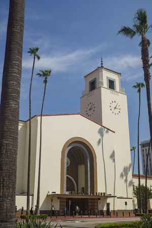 Los Angeles, APR 11: Morning exterior view of the historical union station on APR 11, 2017 at Los Angelesのeditorial素材